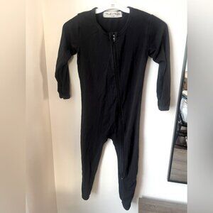 Bambi   Birdie bamboo black zipper sleeper